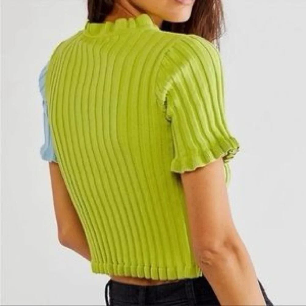 Colorful Ribbed Knit Top - Picture 4 of 7